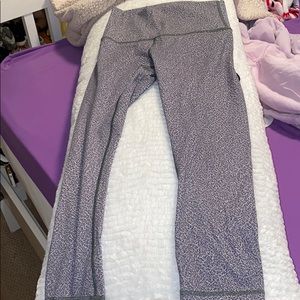 Capri lululemon leggings
